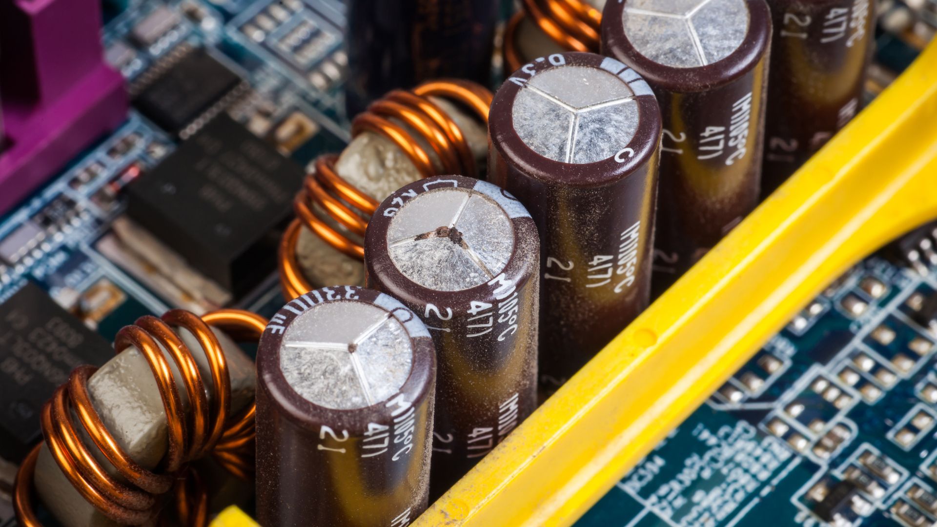 Cambio de Capacitores